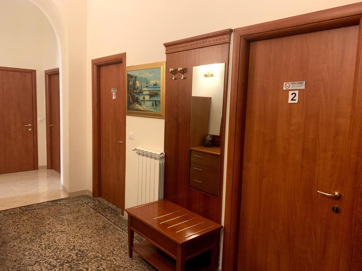 Paramount Rome Luaran gambar