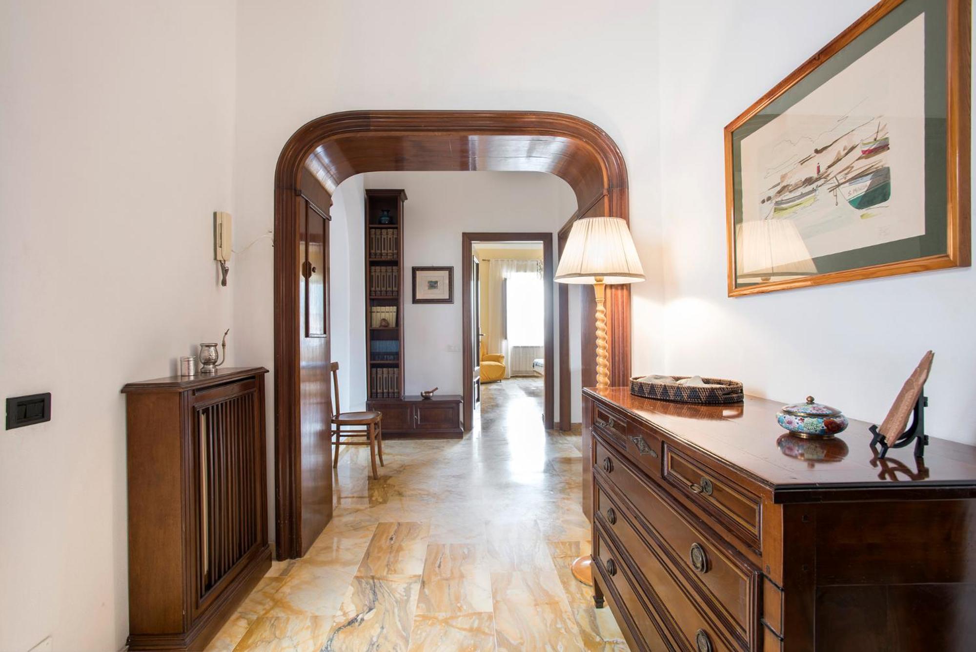 Paramount Rome Luaran gambar